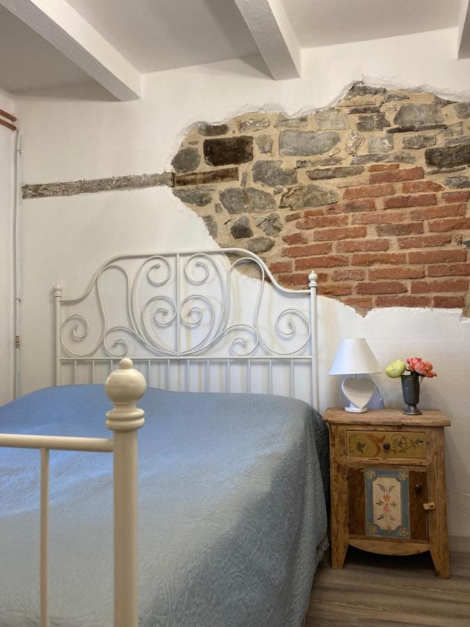 Bed and Breakfast La Pecora E L Agnello Caprese Michelangelo Exterior foto