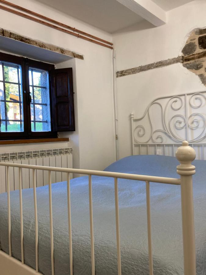 Bed and Breakfast La Pecora E L Agnello Caprese Michelangelo Exterior foto
