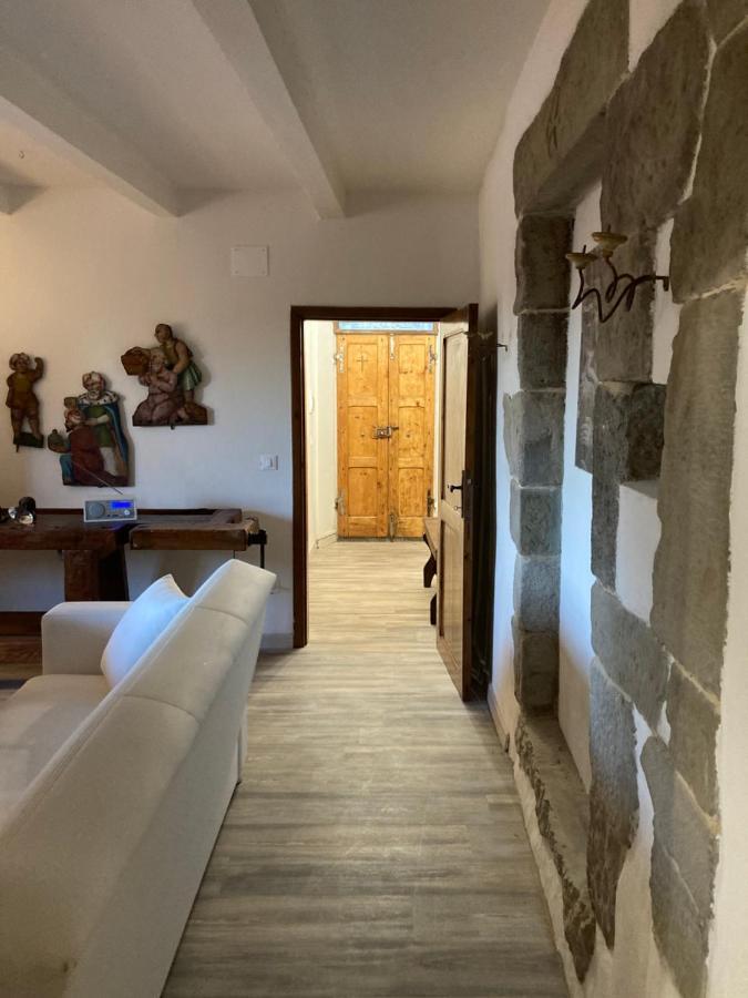 Bed and Breakfast La Pecora E L Agnello Caprese Michelangelo Exterior foto