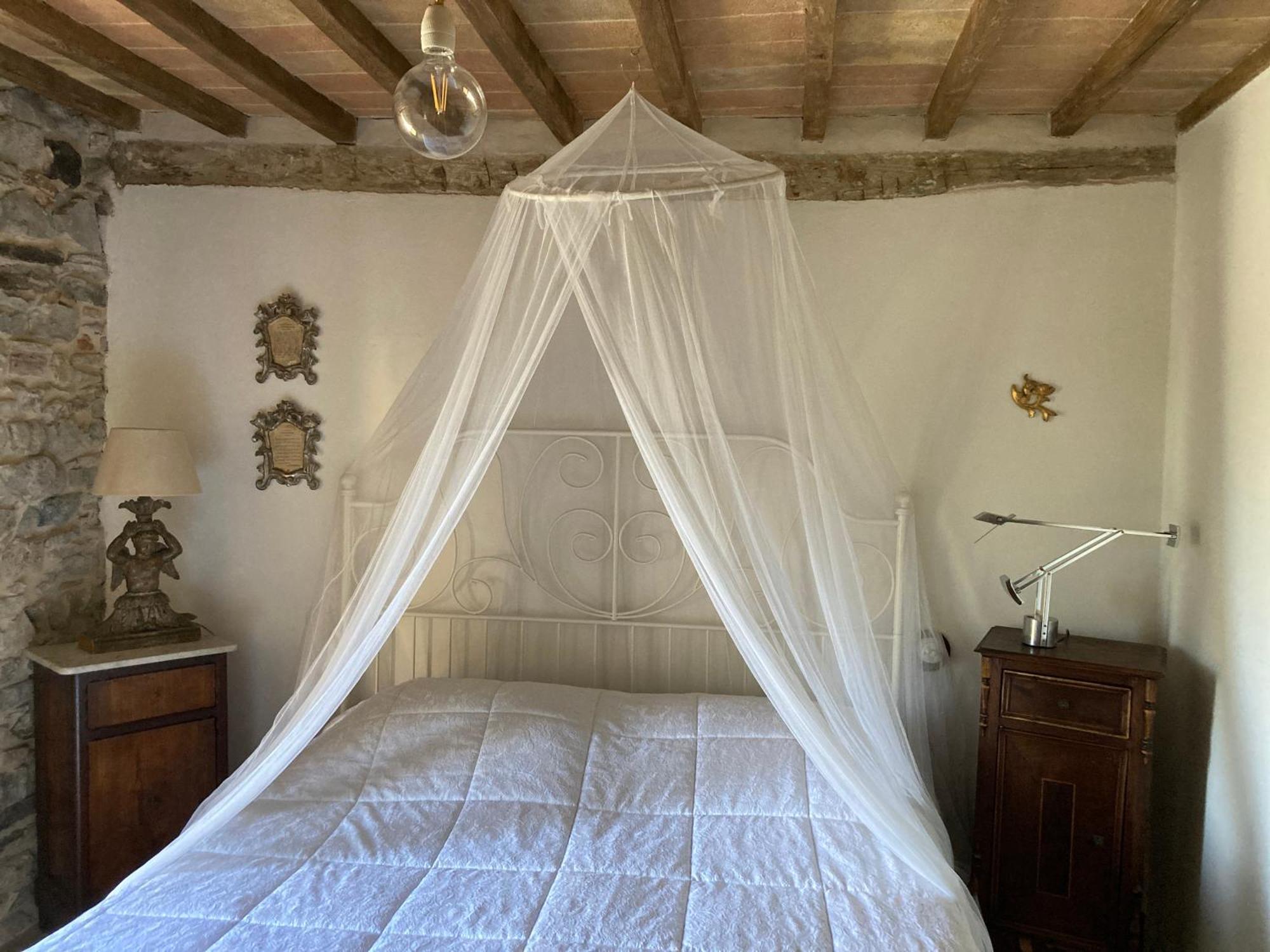 Bed and Breakfast La Pecora E L Agnello Caprese Michelangelo Exterior foto